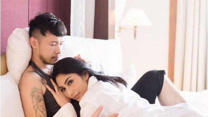 Tyas Mirasih dan Suami Tak Kuat Saat Lakukan Ini Saat Bulan Madu ke Eropa