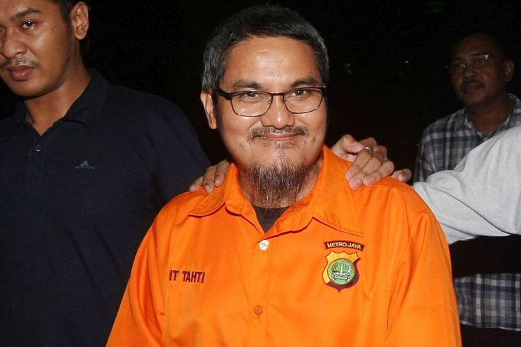 Polisi Amankan Beberapa Bukti dari Rumah Jonru