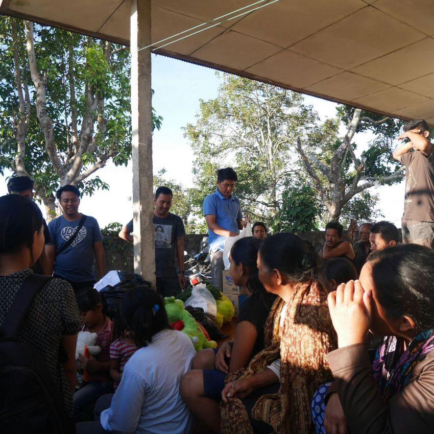 Sahabat Media Sosial Bali Peduli Pengungsi Gunung Agung