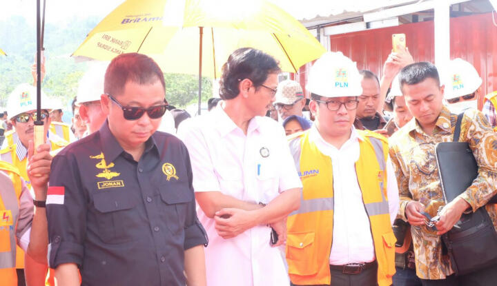Pantau PLTB Sidrap, Jonan: Tarif Listrik Harus Terjangkau!