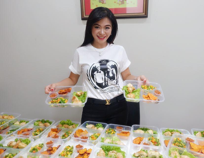 Usia Sudah 50 Tahun, Tante Sandra Dewi Ini Masih Seperti Gadis!