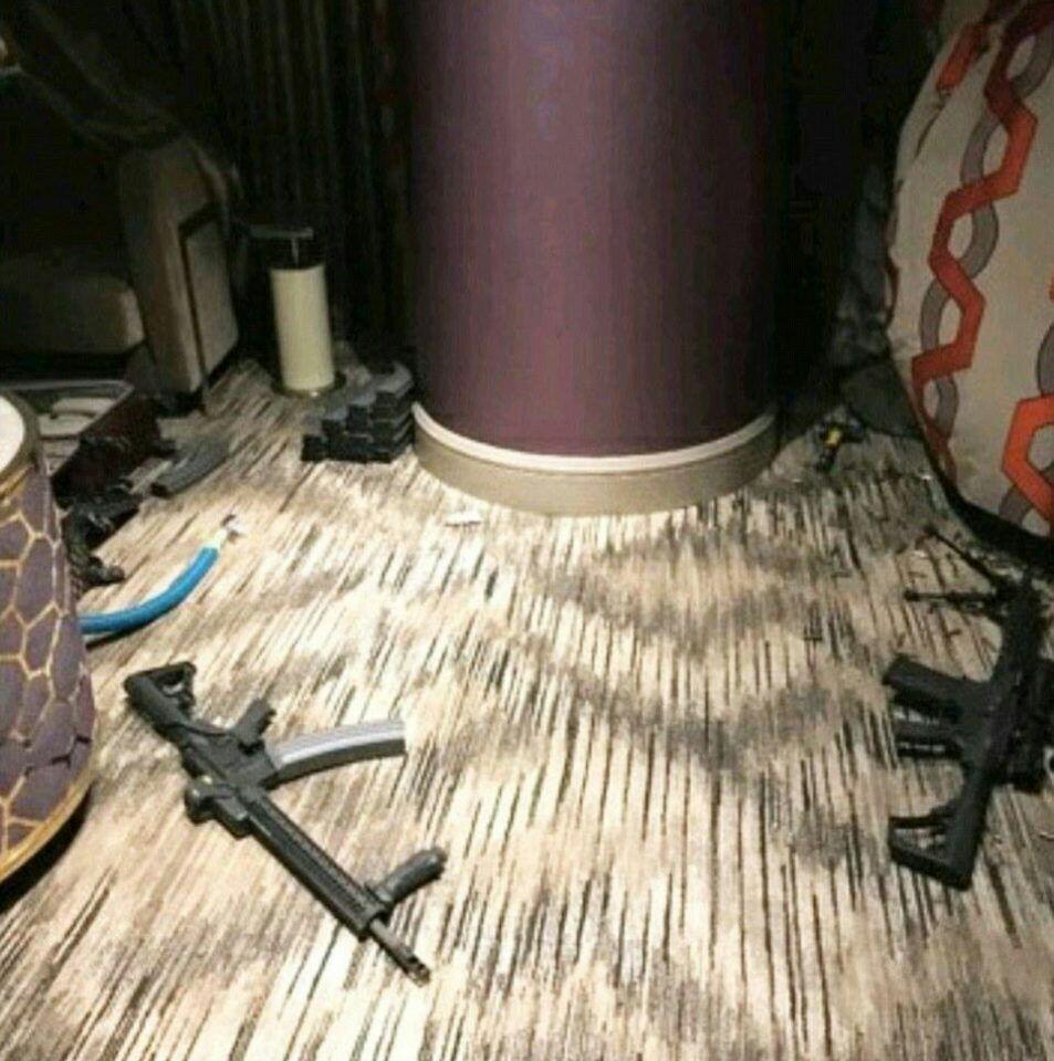 Keadaan Kamar Hotel Penembakan Masal Di Las Vegas, Dipenuhi Senapan Serbu