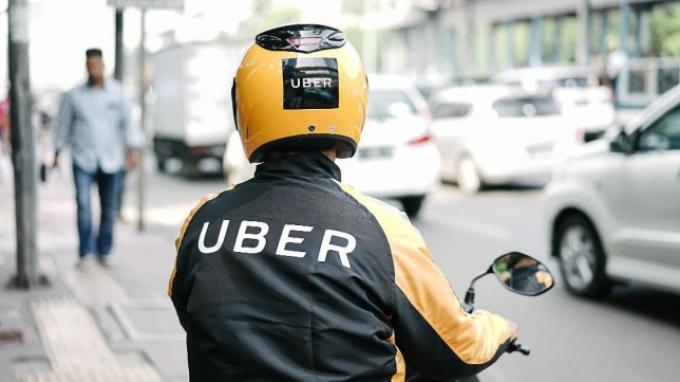 Uber Akhirnya Buka Layanan Pengiriman Barang, Baru di Surabaya
