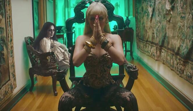 10 Meme Kocak Film Pengabdi Setan, Lucunya Bikin Ngakak Seharian