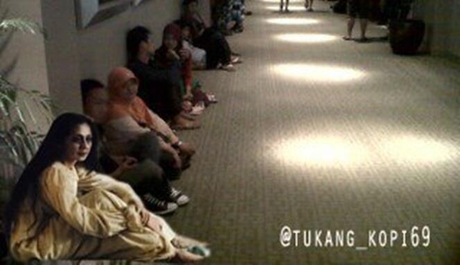 10 Meme Kocak Film Pengabdi Setan, Lucunya Bikin Ngakak Seharian