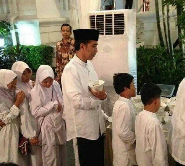 5 Aksi Presiden Jokowi yang Bisa Dijadikan Contoh Budi Pekerti