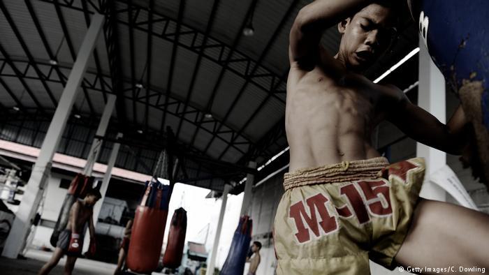Mengintip Bisnis Gelap Tinju Anak di Thailand