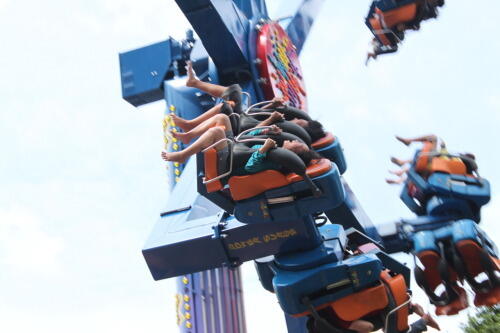 Ingin Liburan Memacu Adrenalin? 6 Wahana Dufan Wajib Kamu Coba