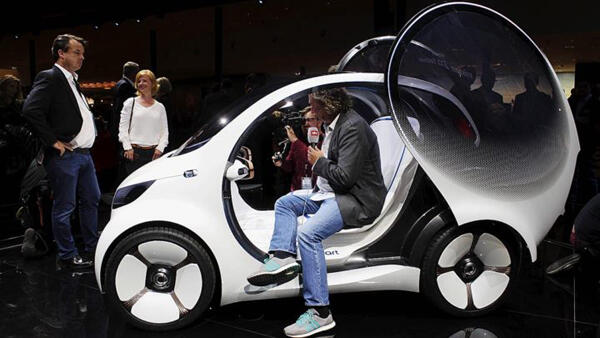 Frankfurt Motor Show Dipenuhi &quot;Mobil Hantu&quot; 