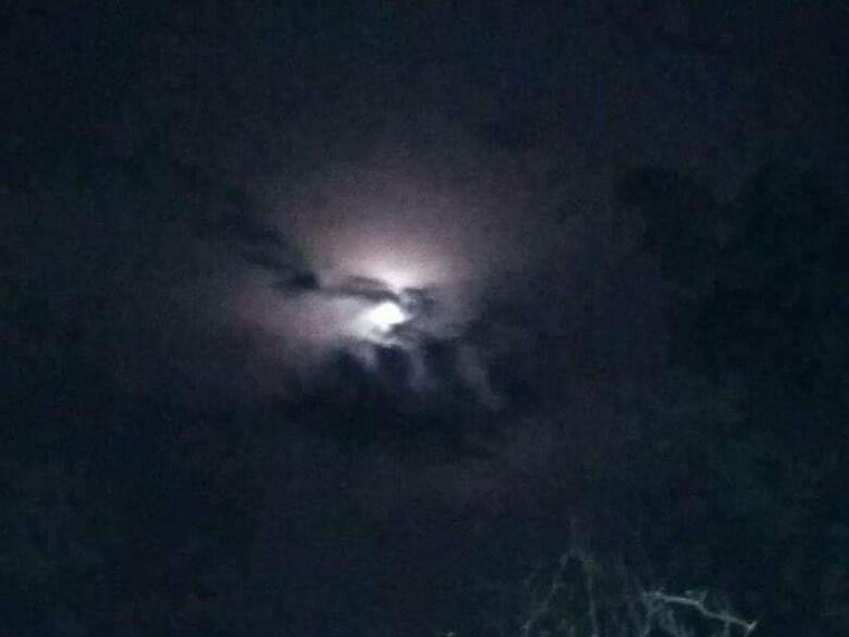 Heboh Fenomena Langit Malam Bertulis Lafaz 'Allah' di Purwakarta