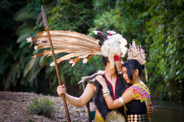 syair Lagu Dayak, Aneh Tapi Nyata (WAJIB BACA YANG BELUM TAU) 