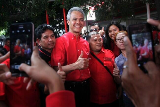 Ganjar Dicecar Proyek KTP-el `Milik` Partai Tertentu