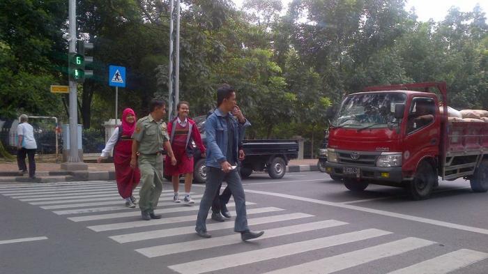 Mari Bersatu dalam Keselamatan untuk Kemanusiaan