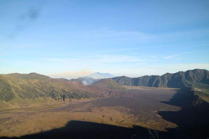 Dianggap Penghamburan Uang, Tugu Nama di Gunung Bromo Diprotes