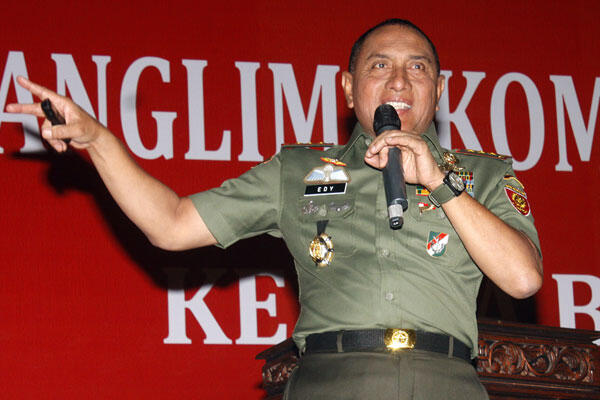 Pangkostrad: Jangan Sudutkan TNI terkait Kerusuhan ...