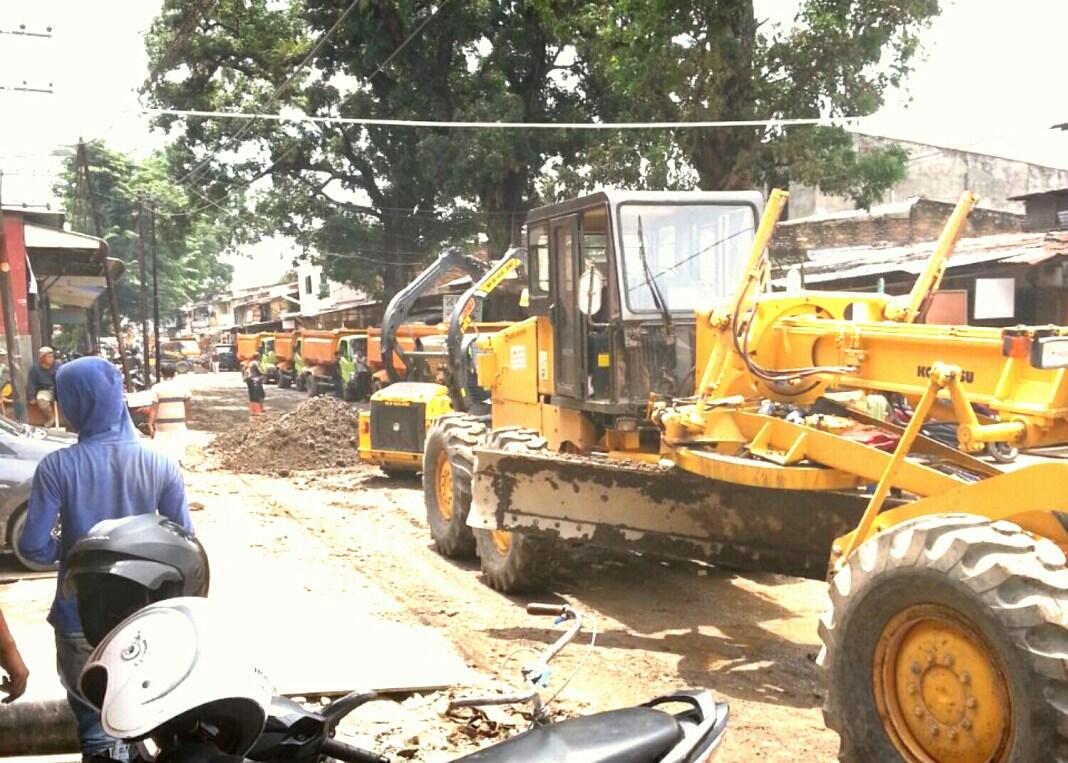 Pascadisentil Jokowi, Dzulmi Eldin Sulap Jalanan di Kota Medan