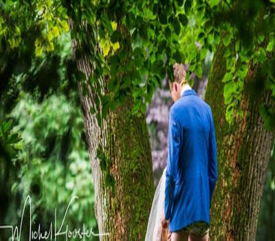 Gokil! Pasangan Ini nekat bikin foto pre wedding pose panas