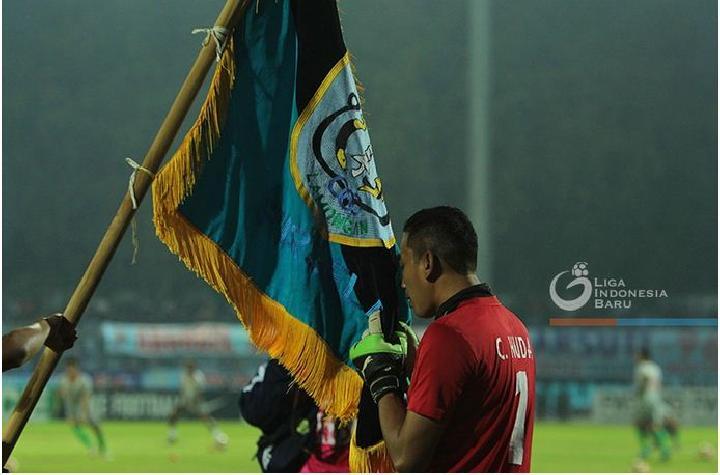 Tragedi Kematian Kiper Persela dan Penanganan Medis yang Mendapat Sorotan.