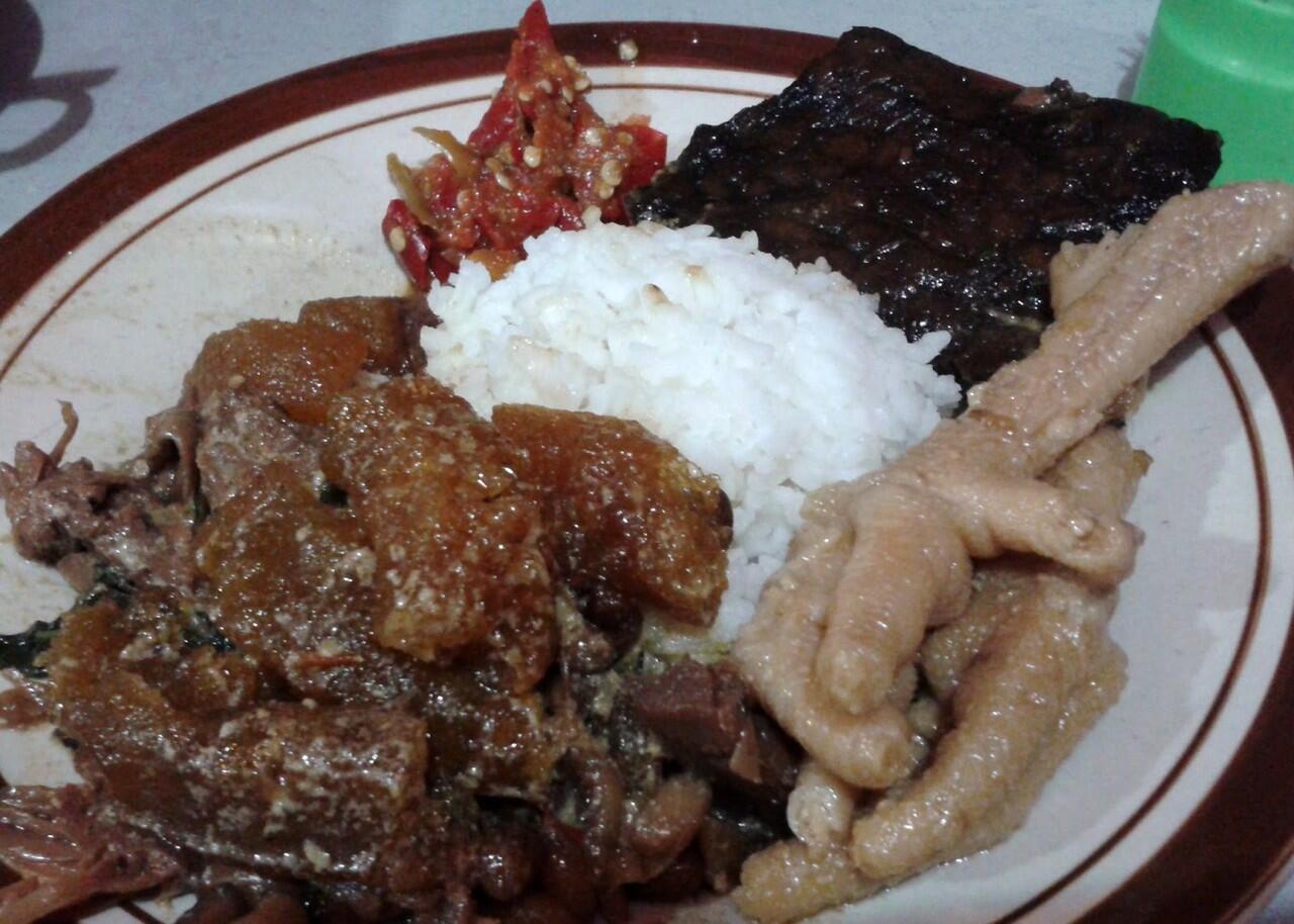 Sedep! Ini 5 Gudeg Enak di Jakarta yang Cocok untuk Makan Siang