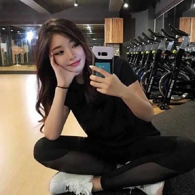 Gan, Kalau Dosennya Begini Masih Rela Bolos?