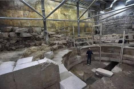Hilang Selama 1.700 Tahun, Ruang Teater Romawi Kuno Ditemukan di Jerusalem
