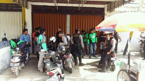 Ketika Supir Angkot Demo (Lagi), Yang Rugi Justru Supir Angkot Sendiri