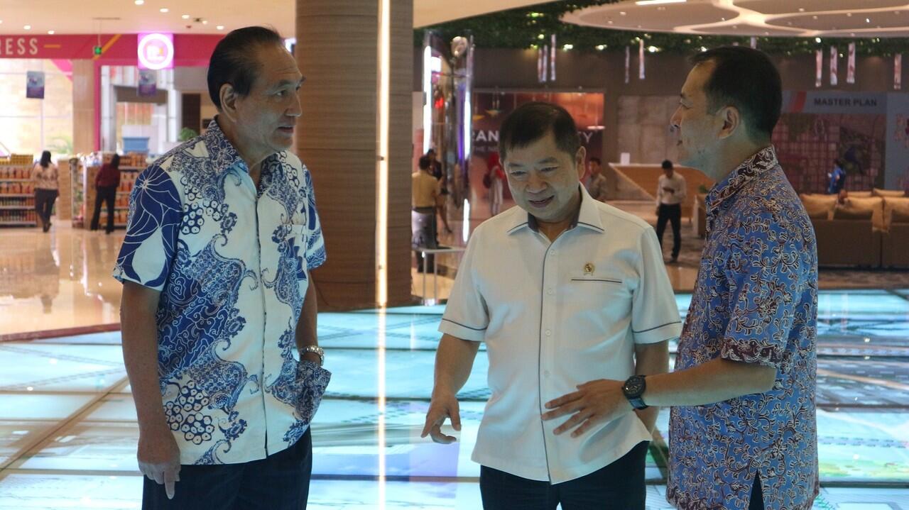 MEIKARTA SELARAS DENGAN VISI PEMERINTAH