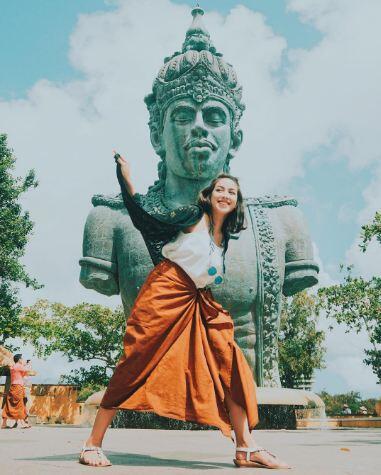 Yuk, Ikutin Jejak Traveler-Traveler Cantik Lewat Instagram Mereka!