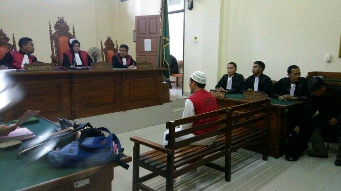 Simpatisan FPI Minta Maaf ke Kapolri, Isi Pledoinya Mengharukan
