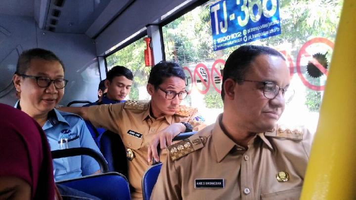 Ada Aturan Pakaian Dinas Pejabat, Wagub Sandiaga Uno: Oh, ya?