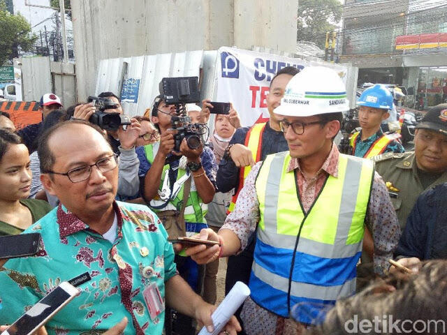 Saat Sandi 'Nyamar' Jadi Wartawan Dengarkan Paparan Walkot Jaksel