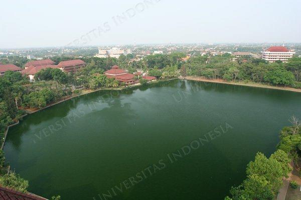 Bikin Adem, Ini Kampus di Indonesia yang Ada Danaunya