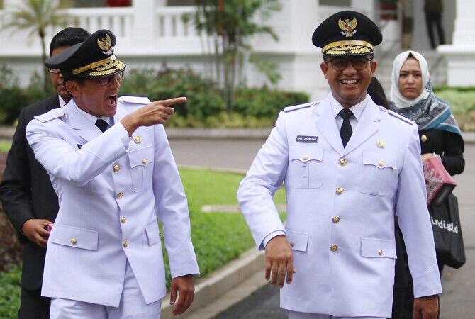 Mendagri Tegaskan DPRD DKI Harus Adakan Paripurna Anies-Sandi