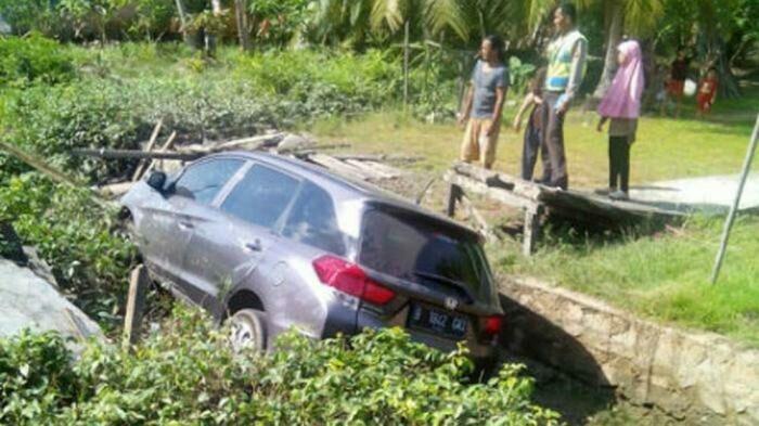 &#91;KISMIS&#93; Keangkeran Jembatan Simpang Benteng