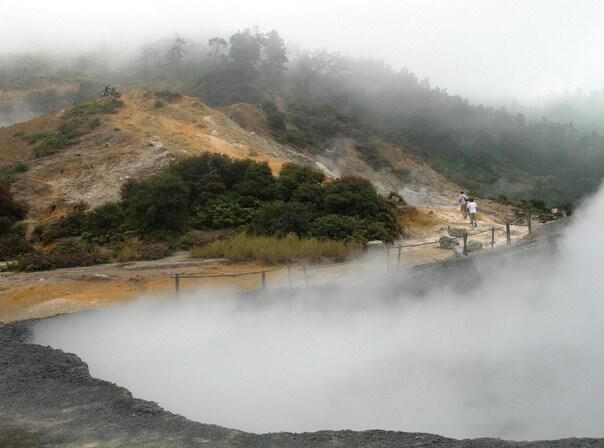 Mitos-Mitos Mengerikan di Dataran Tinggi Dieng