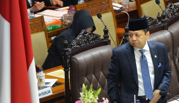 Terciduk, Papa Novanto Tidur Saat Sidang Paripurna Perrpu Ormas!
