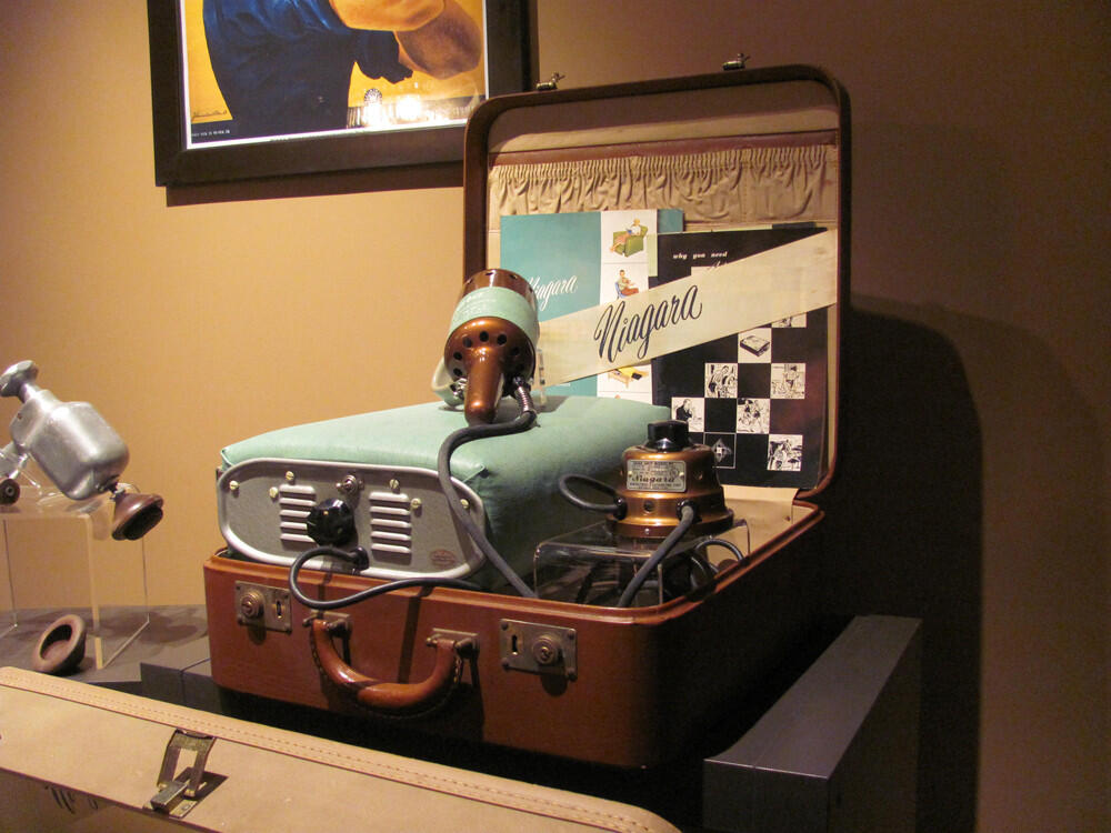 Museum unik vibrator, dari yang jadul hingga yang bertenaga uap