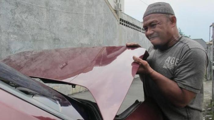 Ketok Magic, Ilmu Sakti yang Bikin Body Mobil Ringsek Mulus Lagi Seperti Baru