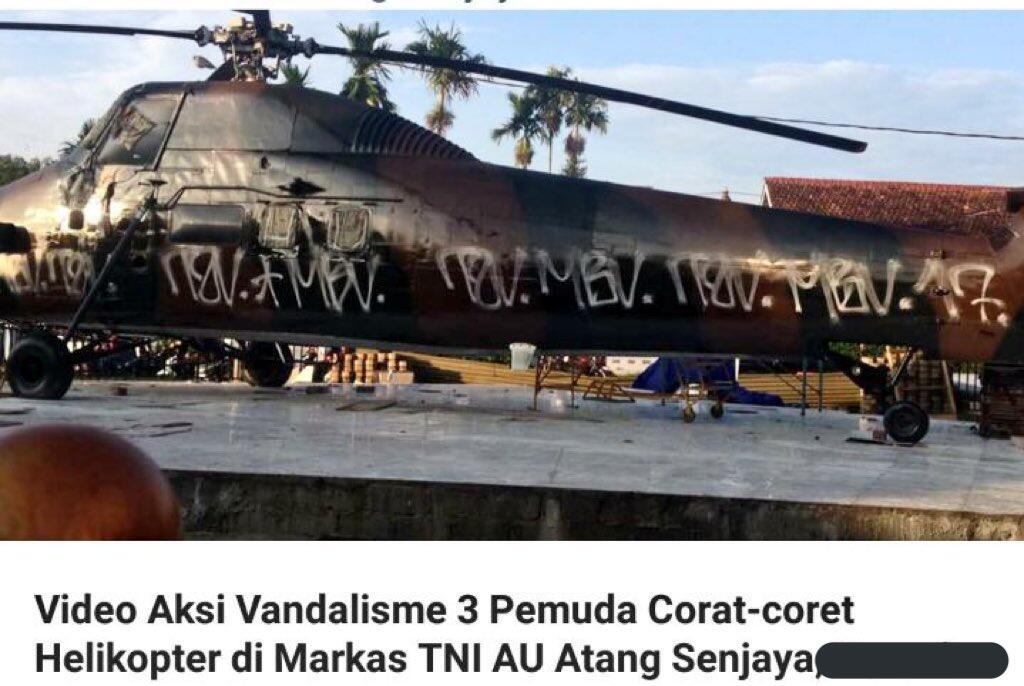 Coret Helikopter TNI AU di Lanud Atang Senjaya, Tiga Pemuda Diciduk