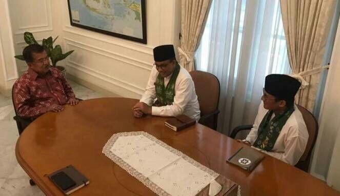 Beda Jokowi dan Jusuf Kalla Jamu Anies-Sandi
