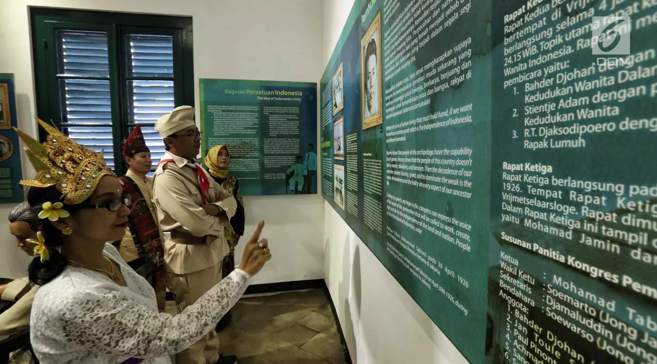PHOTO: Mengenang Jejak Sejarah Indonesia di Museum Sumpah Pemuda
