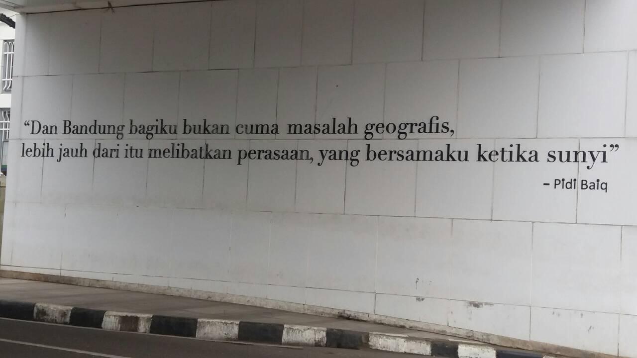 Dicari, Pengganti Ridwan Kamil!