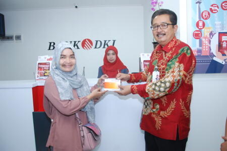 Dorong UMKM, Bank DKI Resmikan Kantor ke-29 di Pasar Kelolaan PD Pasar Jaya