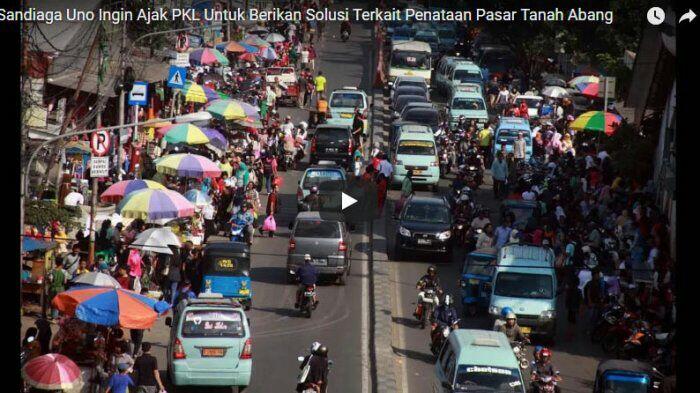 Sandi: PKL Bukan Sumber Utama Ruwetnya Tanah Abang, Tapi. . .