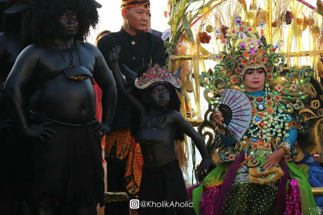 Atraksi KEBO-KEBOAN Membius Pengunjung serta Wisatawan Asing Di Bali