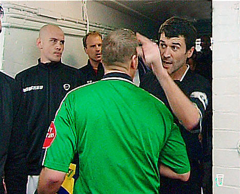 Seteru Terbaik : Roy Keane & Patrick Vieira