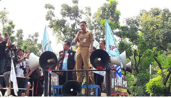 Jokowi Bakal Didesak Mundur Bila Terbukti Izinkan Reklamasi