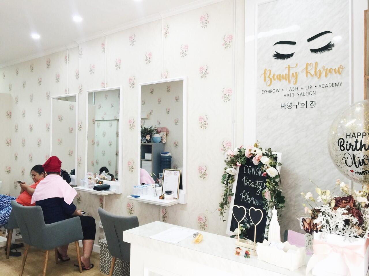 Dibutuhkan Cepat Kapster Berpengalaman untuk Salon di Kelapa Gading