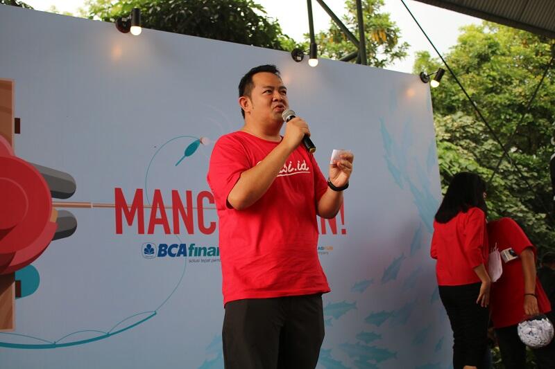 Yuk Liat Keseruan Ratusan Orang Ikut Lomba Mancing, Gan!