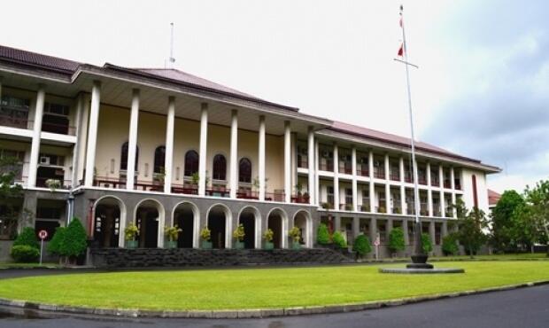 Dosen UGM Bantah Bikin Tulisan Soal Jalur Penghafal Kitab Suci